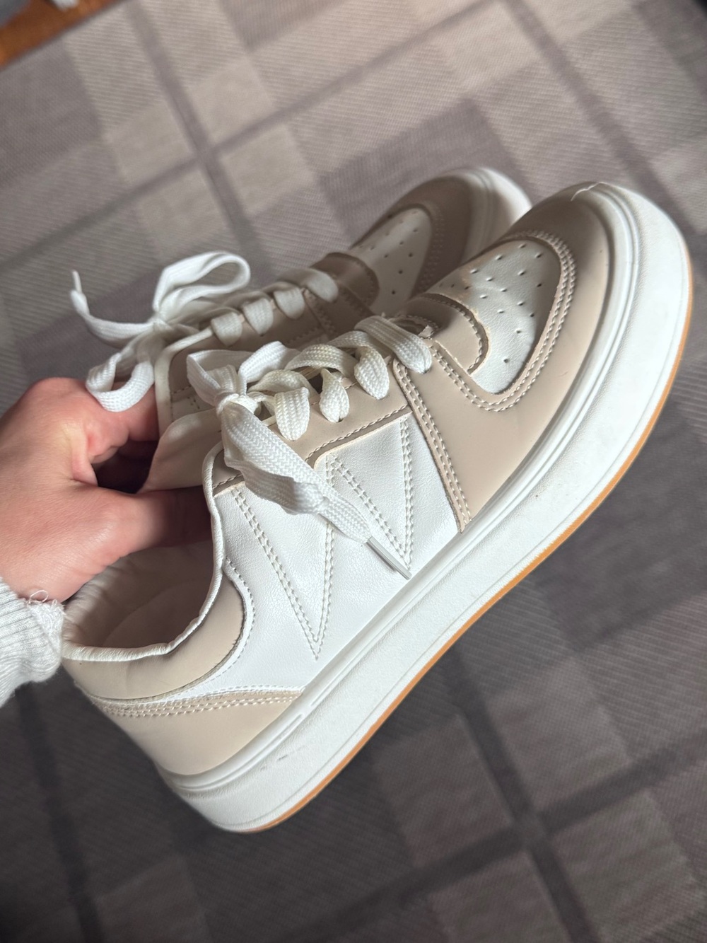 Platform Low-Top Sneakers in White and Beige